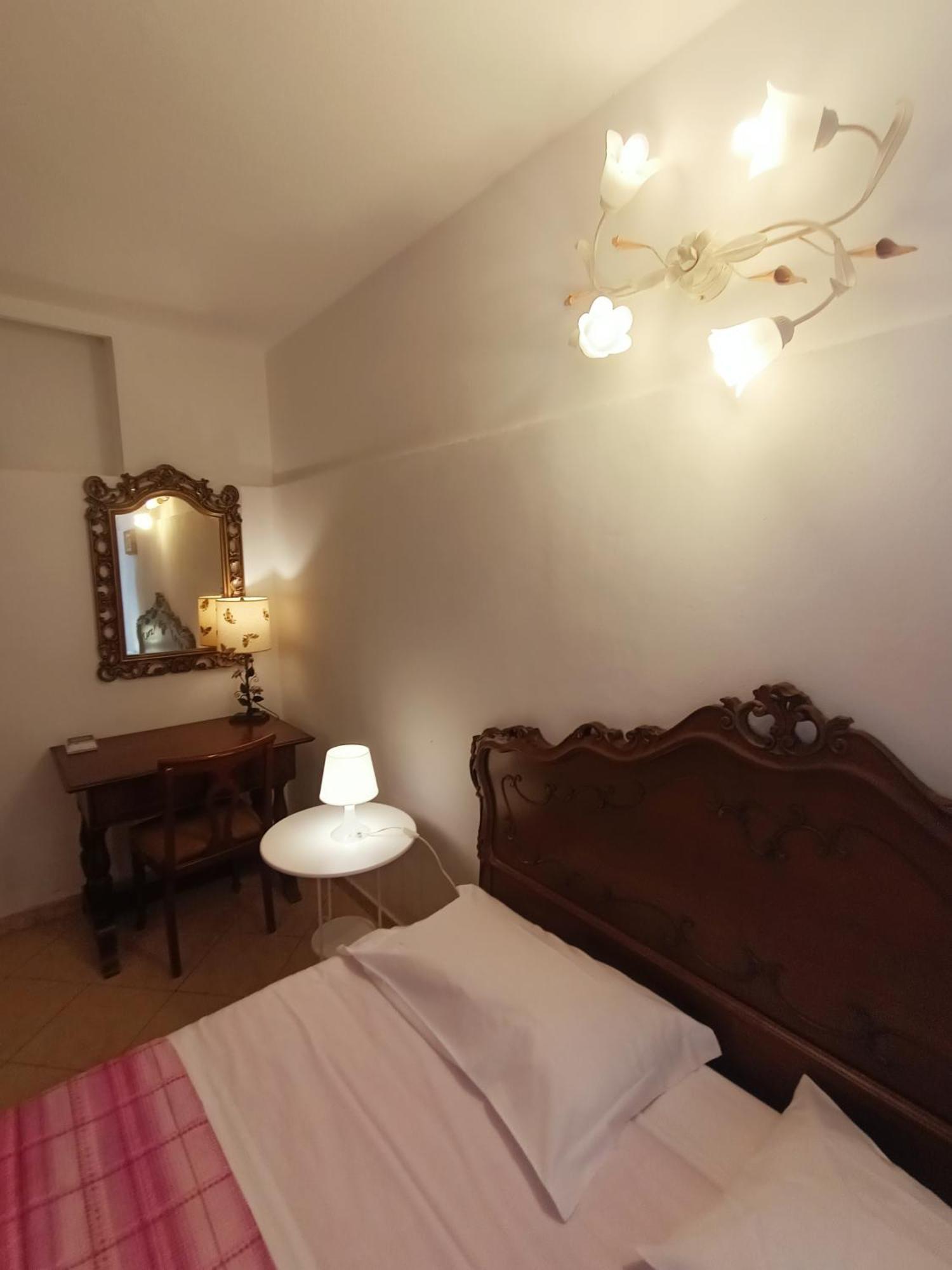 Le Dimore Di Chiara インペリア エクステリア 写真